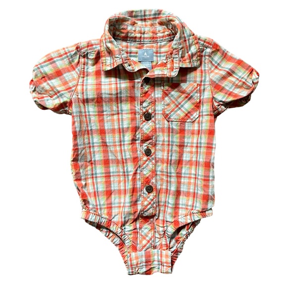 3 Gap Spring Boy Onesies / Bodysuits & 1 Carter's Tan Corduroy Pants, Size 6M - Picture 2 of 10